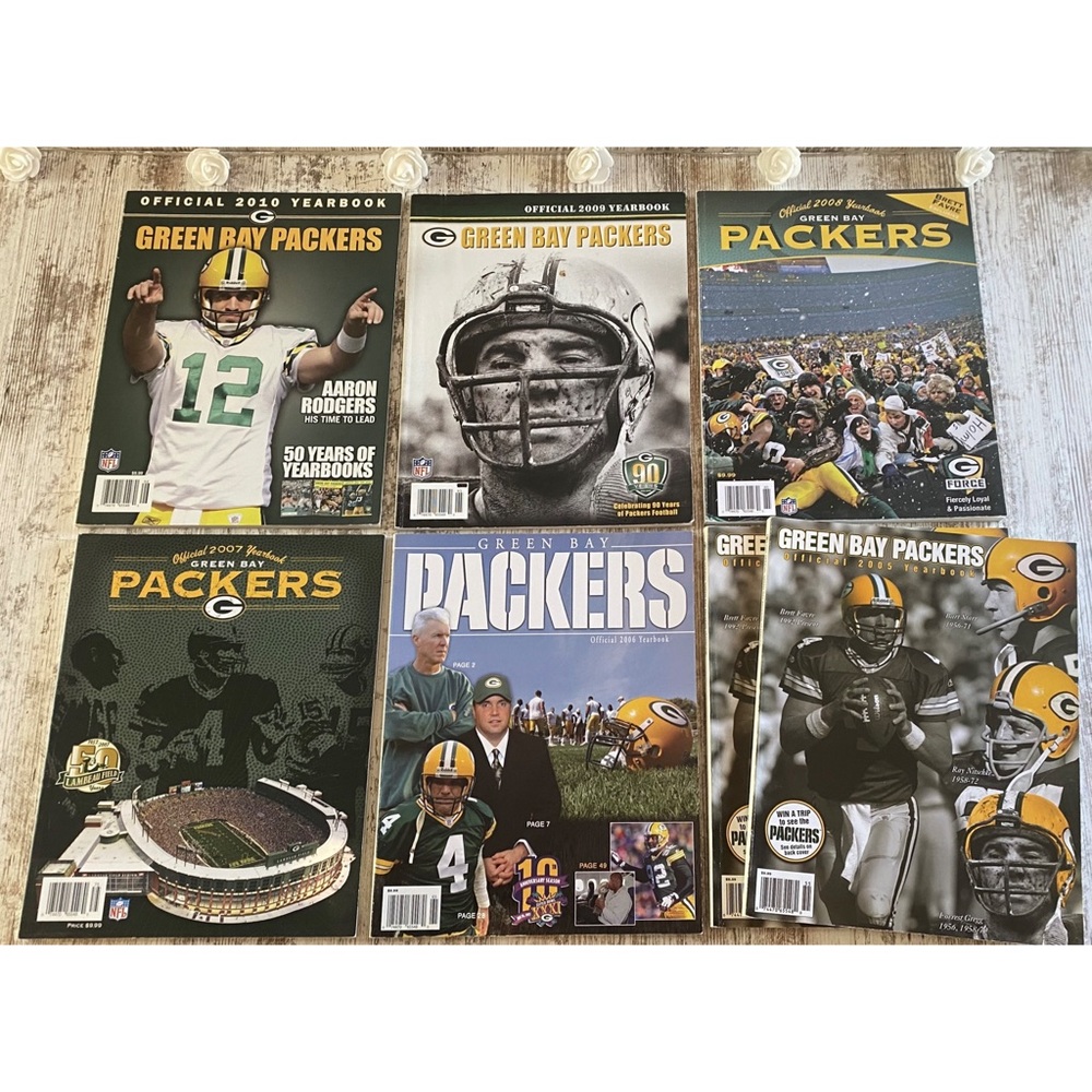 2005-2010 Green Bay Packers Official Yearbooks bundle